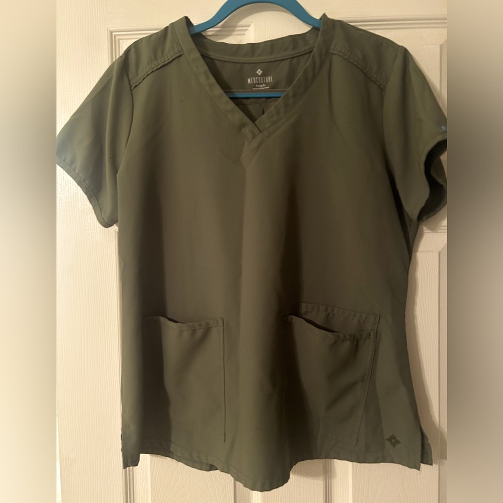 Med Couture Insight Olive Scrub Top